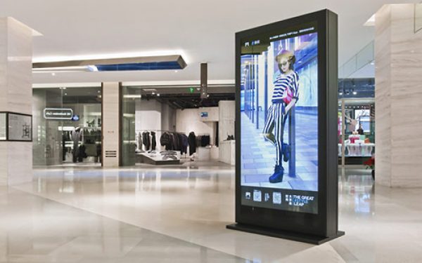 mupi publicidad en mupis en centros comerciales